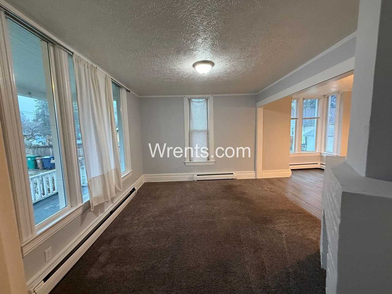 1118 East 8th Avenue - Photo 3 of 30