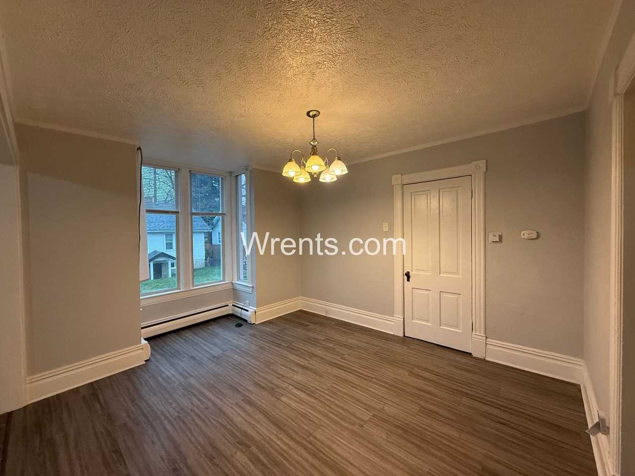 1118 East 8th Avenue - Photo 7 of 30