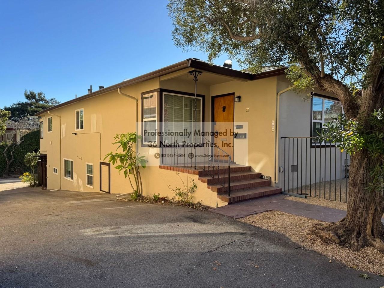 429 Larkin St - Photo 2 of 32