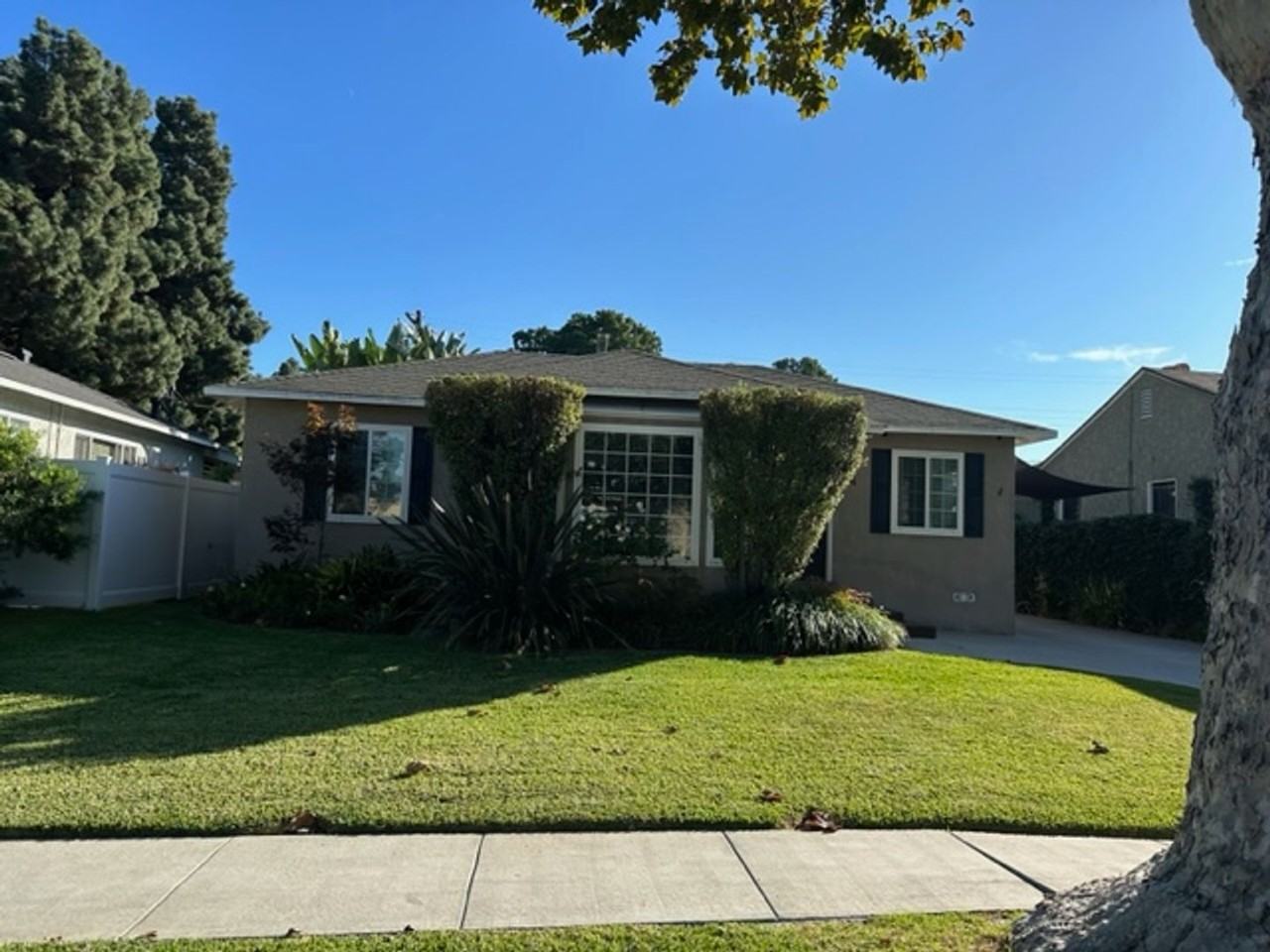 6034 Centralia Street - Photo 2 of 18