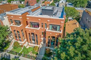 featured image of 878 West Lill Avenue