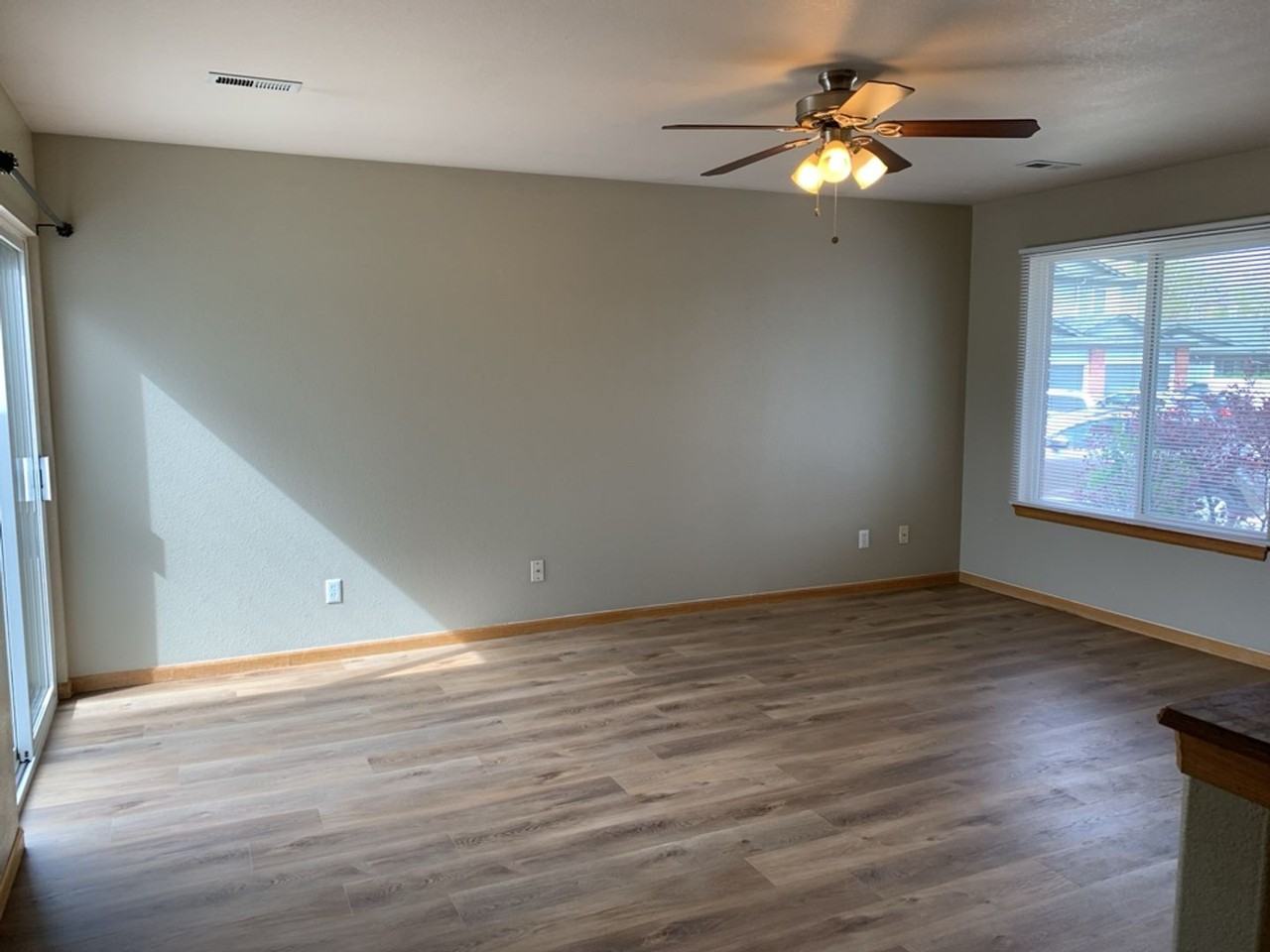 850 South Overland Trail #5 - Photo 3 of 26