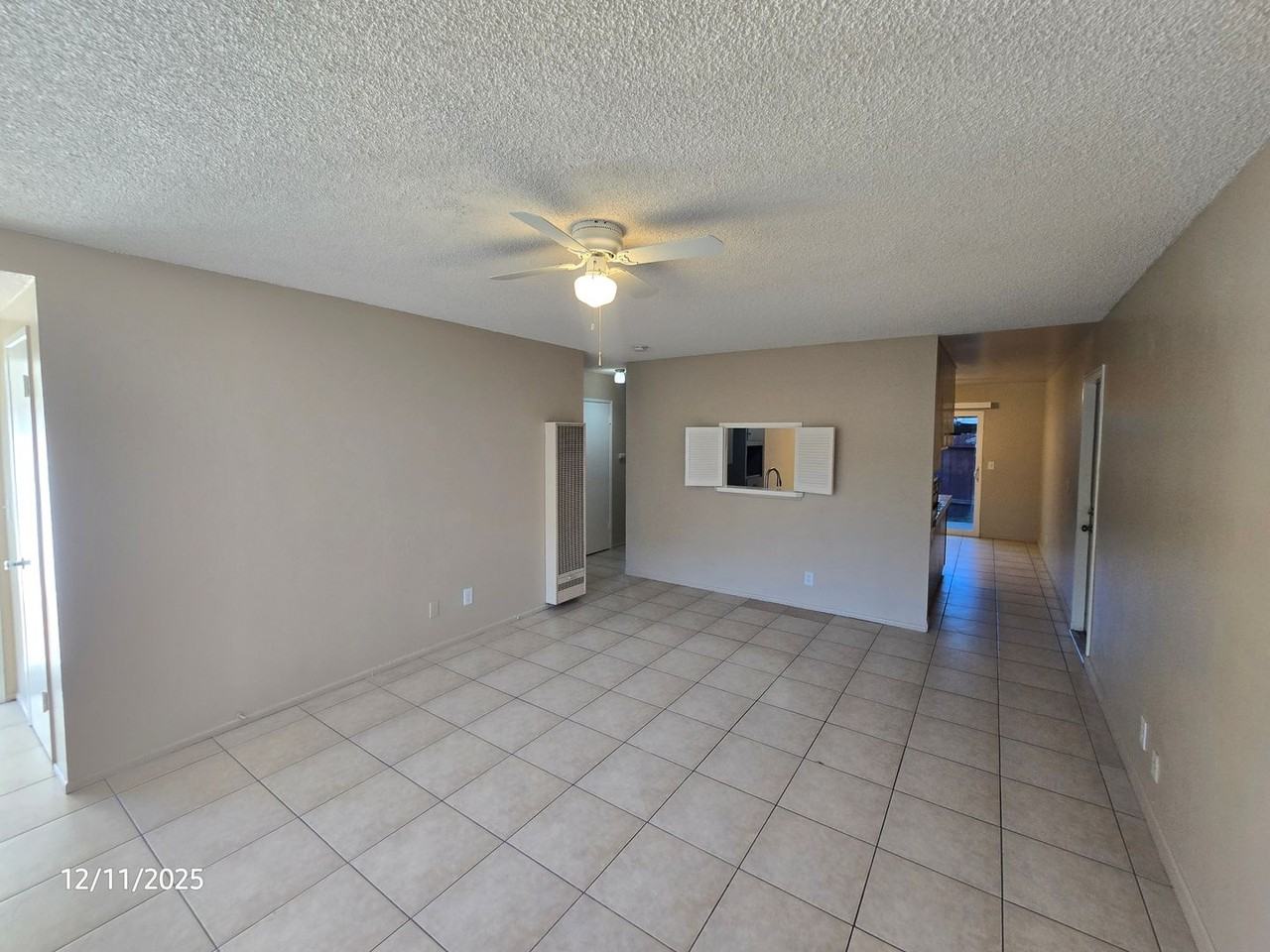 130 South Laxore Street - Photo 3 of 16