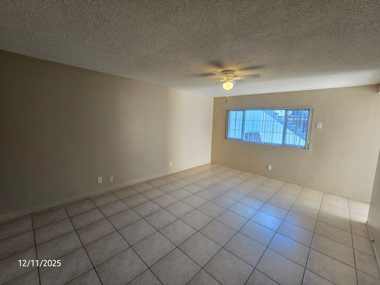 130 South Laxore Street - Photo 4 of 16