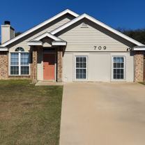 709 Lisa Lane - Photo 1 of 1