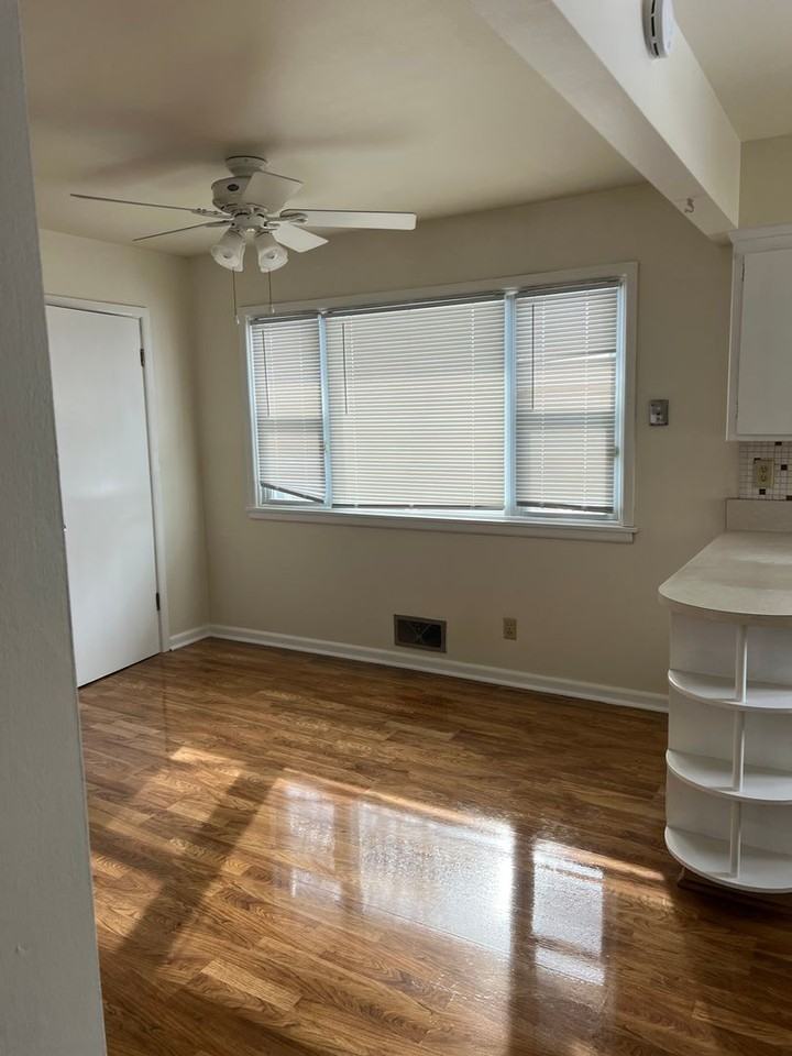 6541 North Fresno Street - Photo 2 of 15