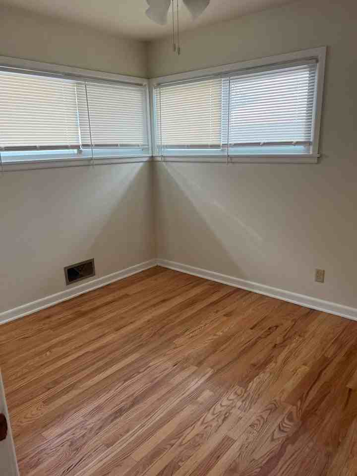 6541 North Fresno Street - Photo 5 of 15