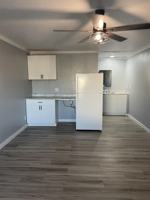 featured image of 901 Apple Dr