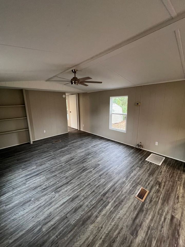 2004 Kimmac Ln - Photo 2 of 13