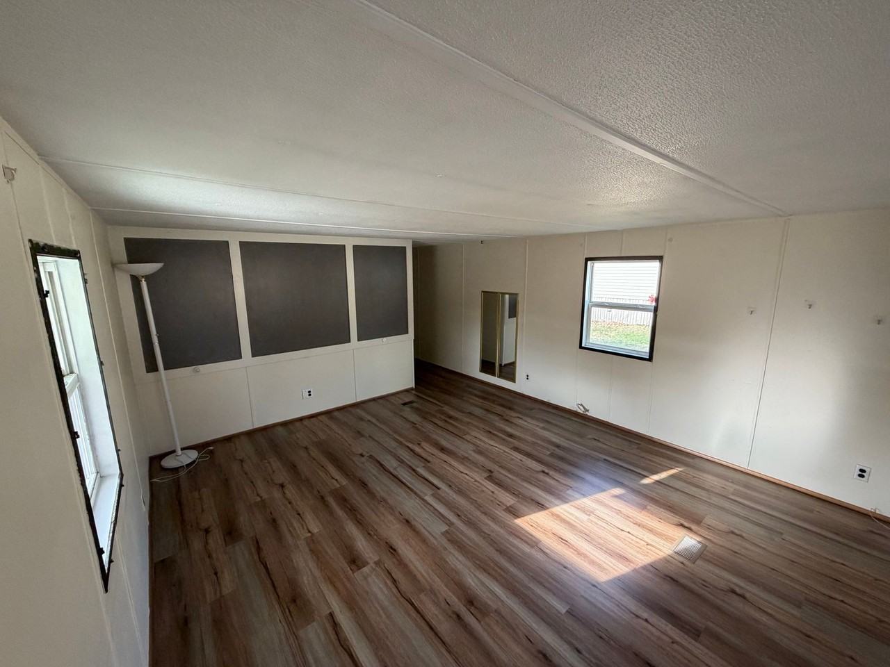 108 Hideaway Lane - Photo 3 of 24