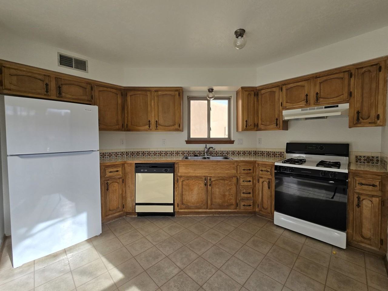 157 Calle Don Jose - Photo 4 of 19