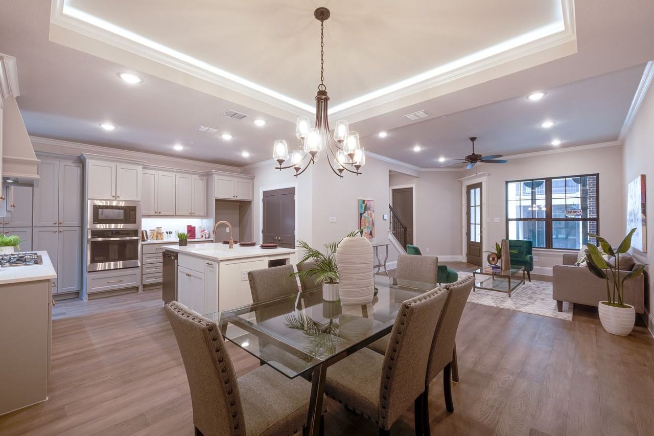 307 Sunset Lane - Photo 3 of 5