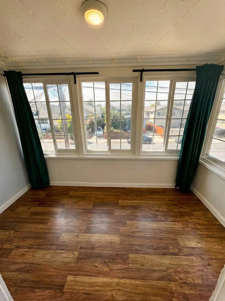 740 Alcatraz Ave - Photo 6 of 9