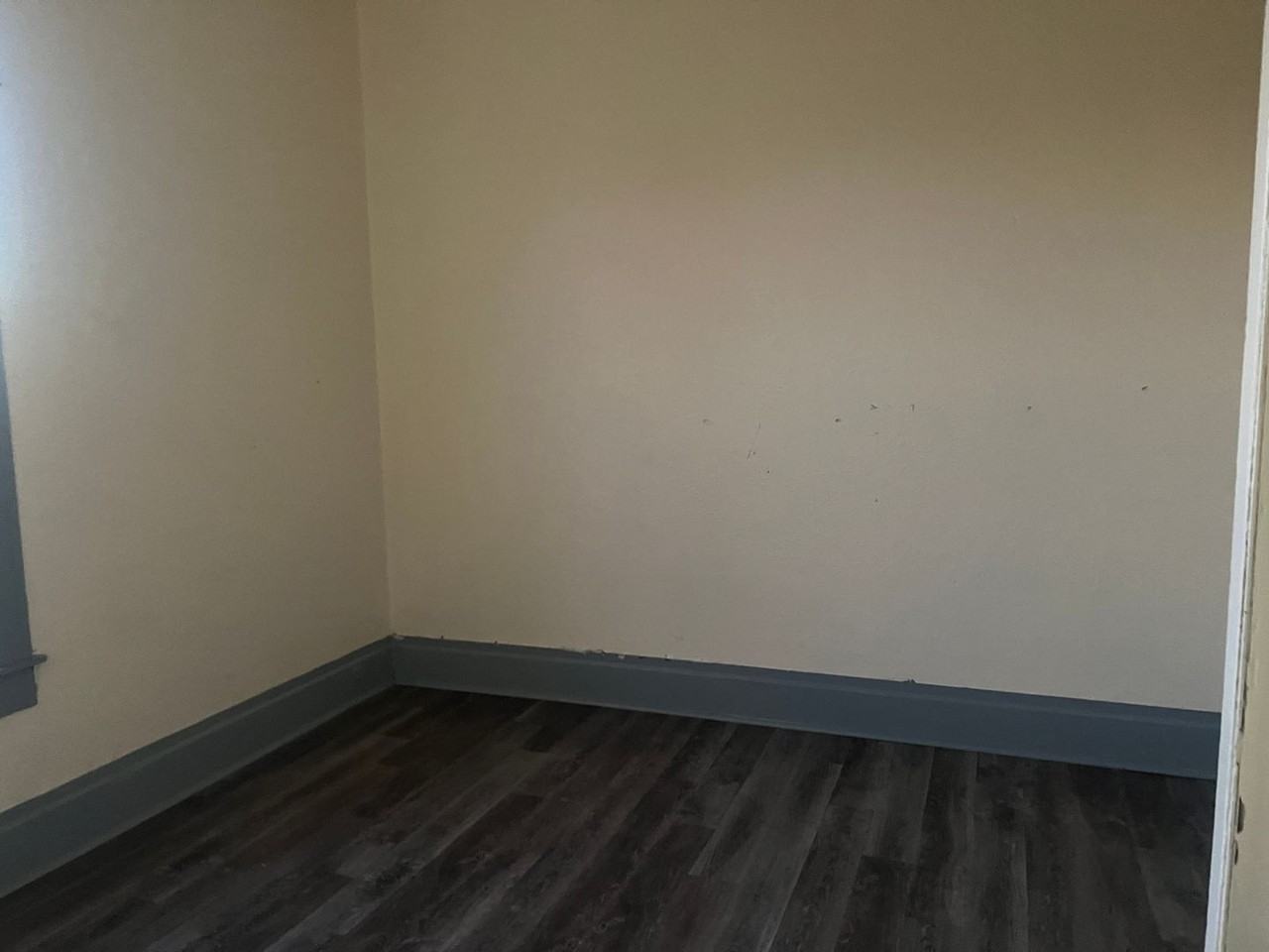 931 Main Street - Photo 4 of 8