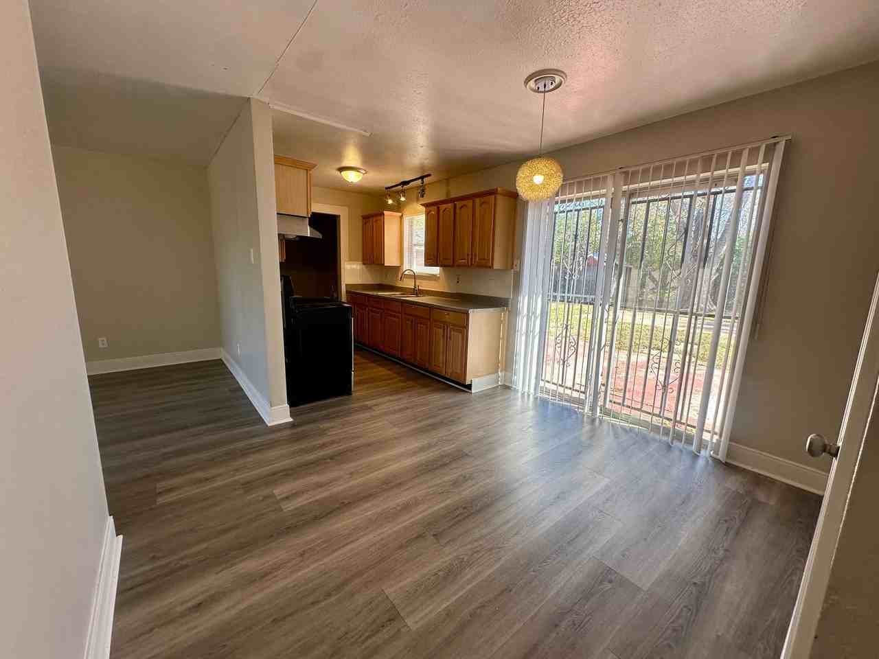 9834 Denning Drive - Photo 7 of 21