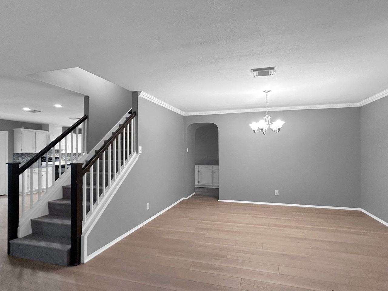 13303 Galicia - Photo 2 of 28