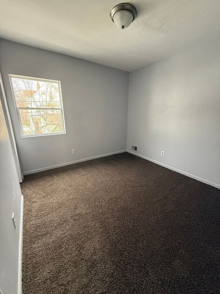 647 East 117th Street - Photo 7 of 10