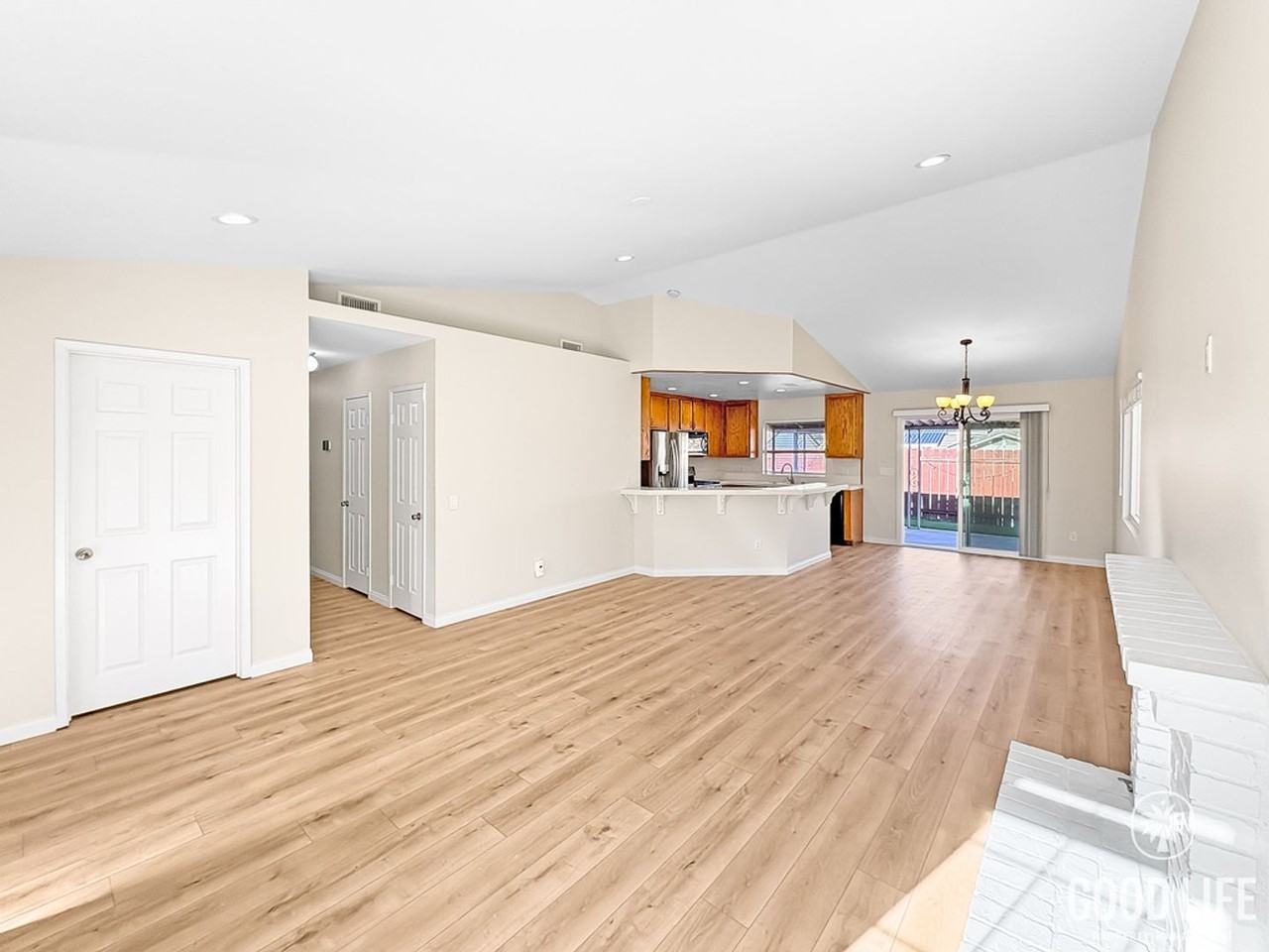 602 Maybritt Circle - Photo 2 of 24