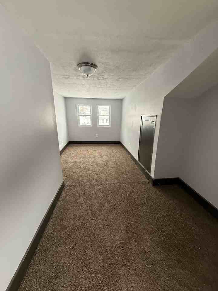 15010 Ohio Ave - Photo 6 of 7