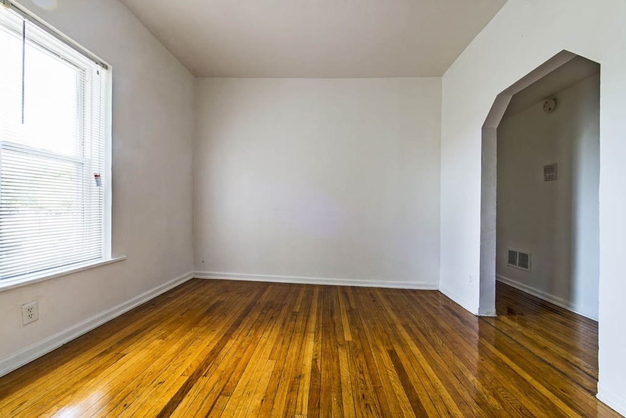 3650 W 18th - Photo 4 of 16