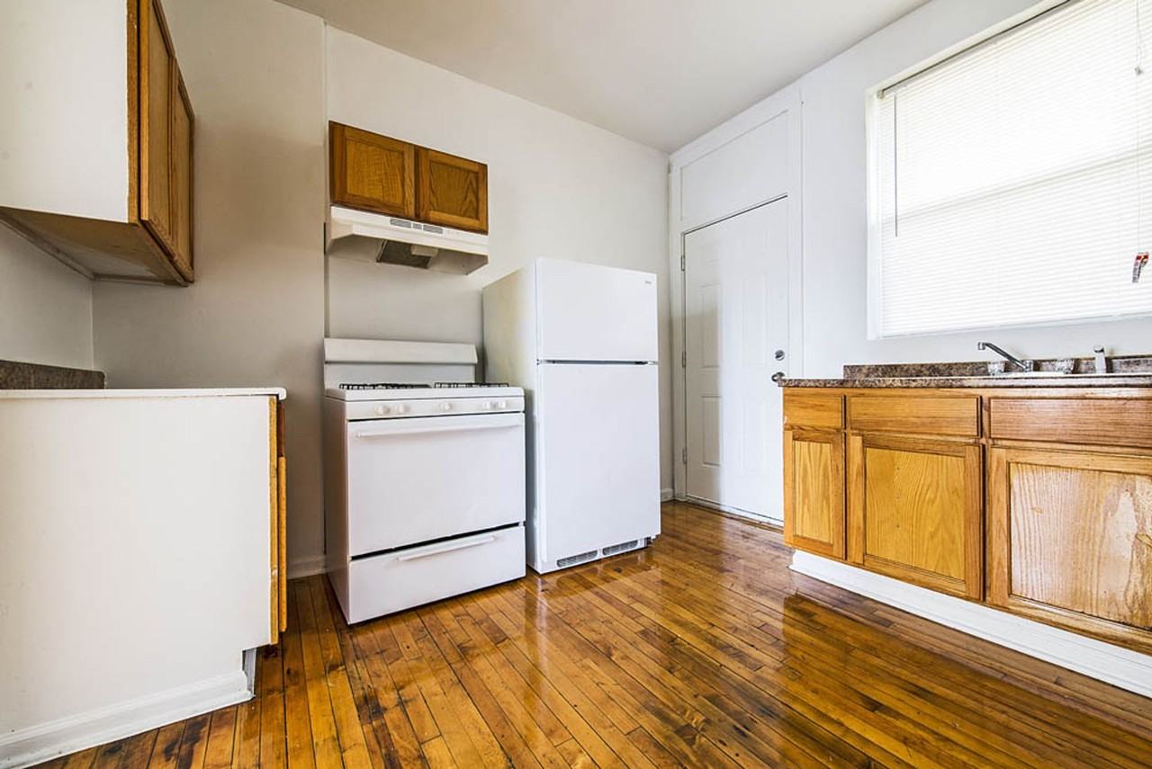3650 W 18th - Photo 3 of 16