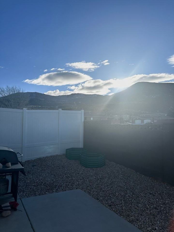 1457 W 1625 S - Photo 4 of 16