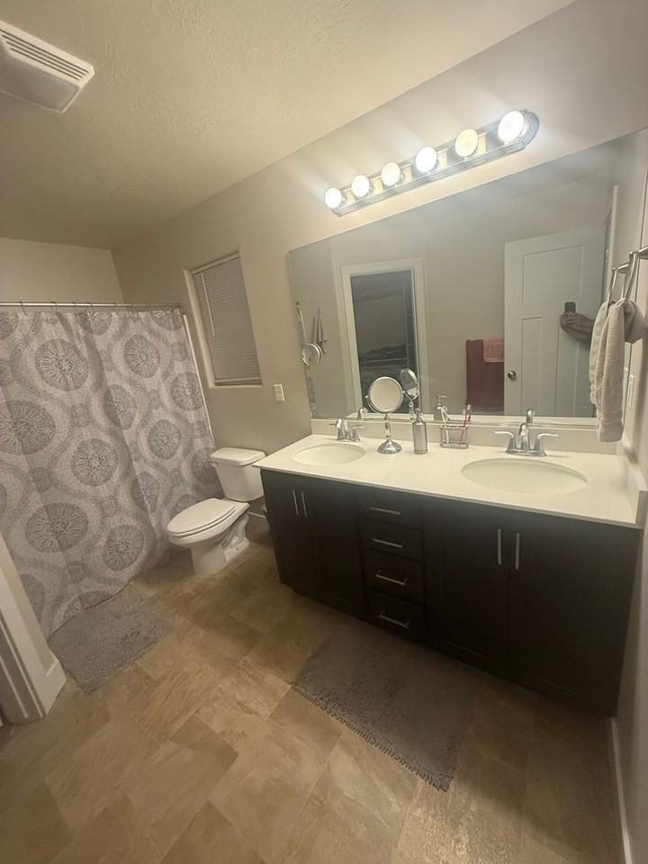 1457 W 1625 S - Photo 7 of 16