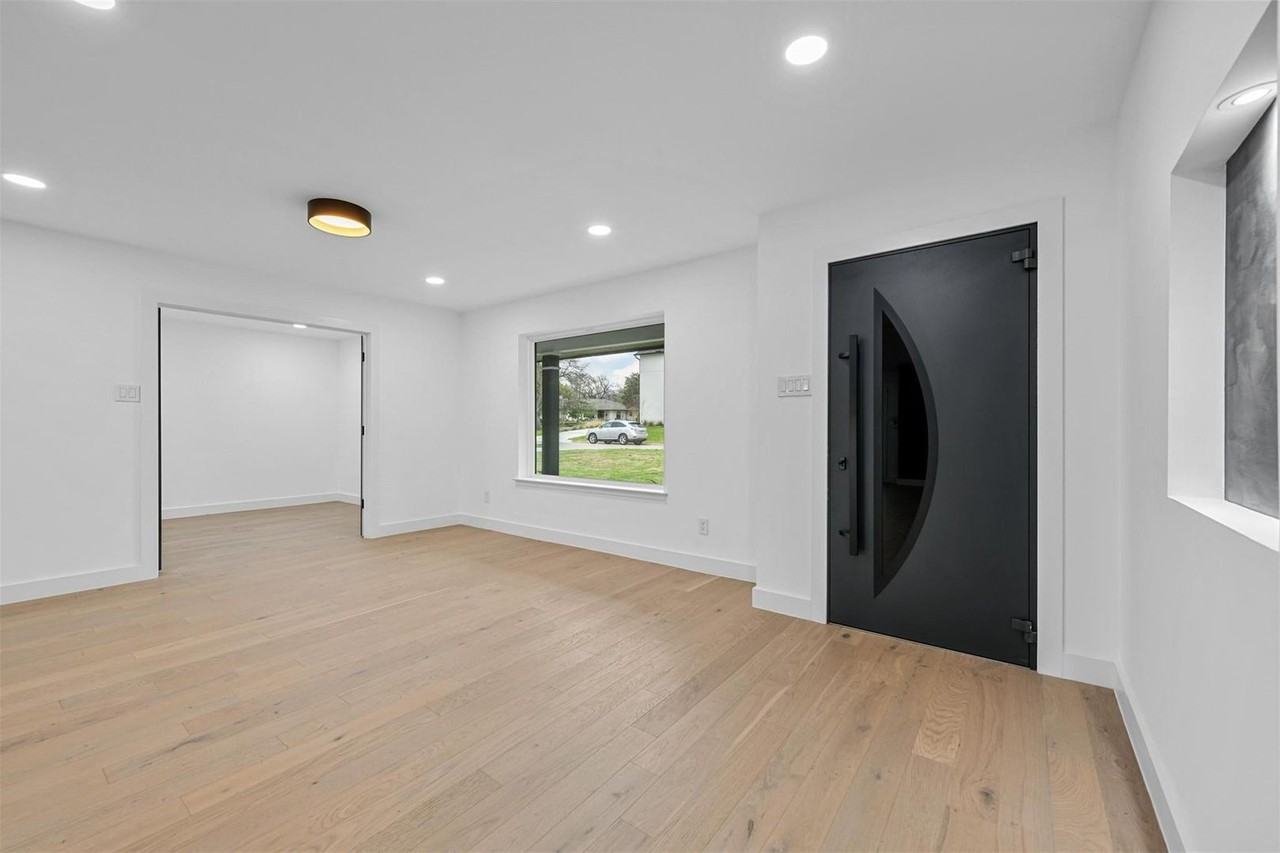 12417 Quincy Lane - Photo 7 of 45