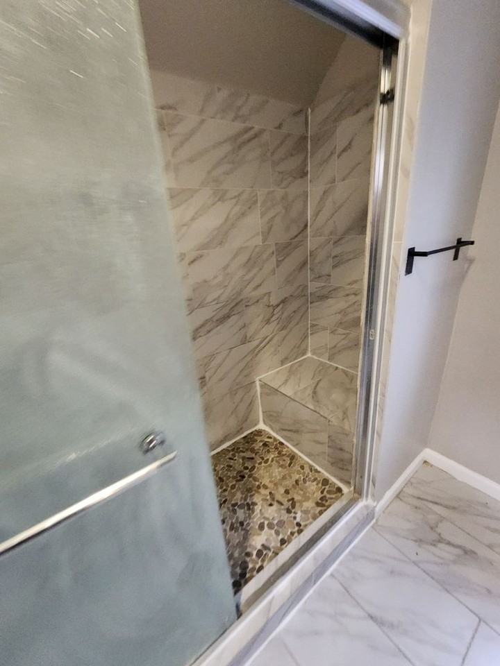 207 West 25th Street - Photo 3 of 20