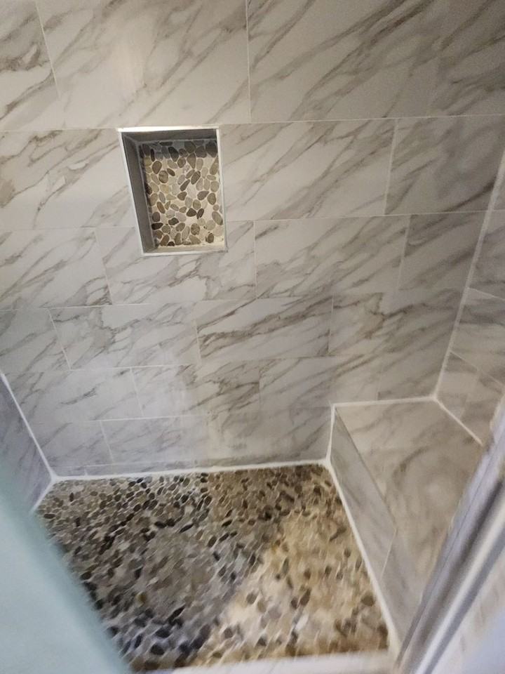 207 West 25th Street - Photo 4 of 20