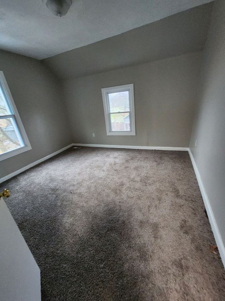 207 West 25th Street - Photo 6 of 20