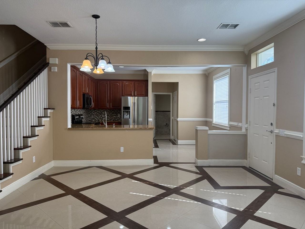 934 Rock Harbor Avenue - Photo 2 of 27