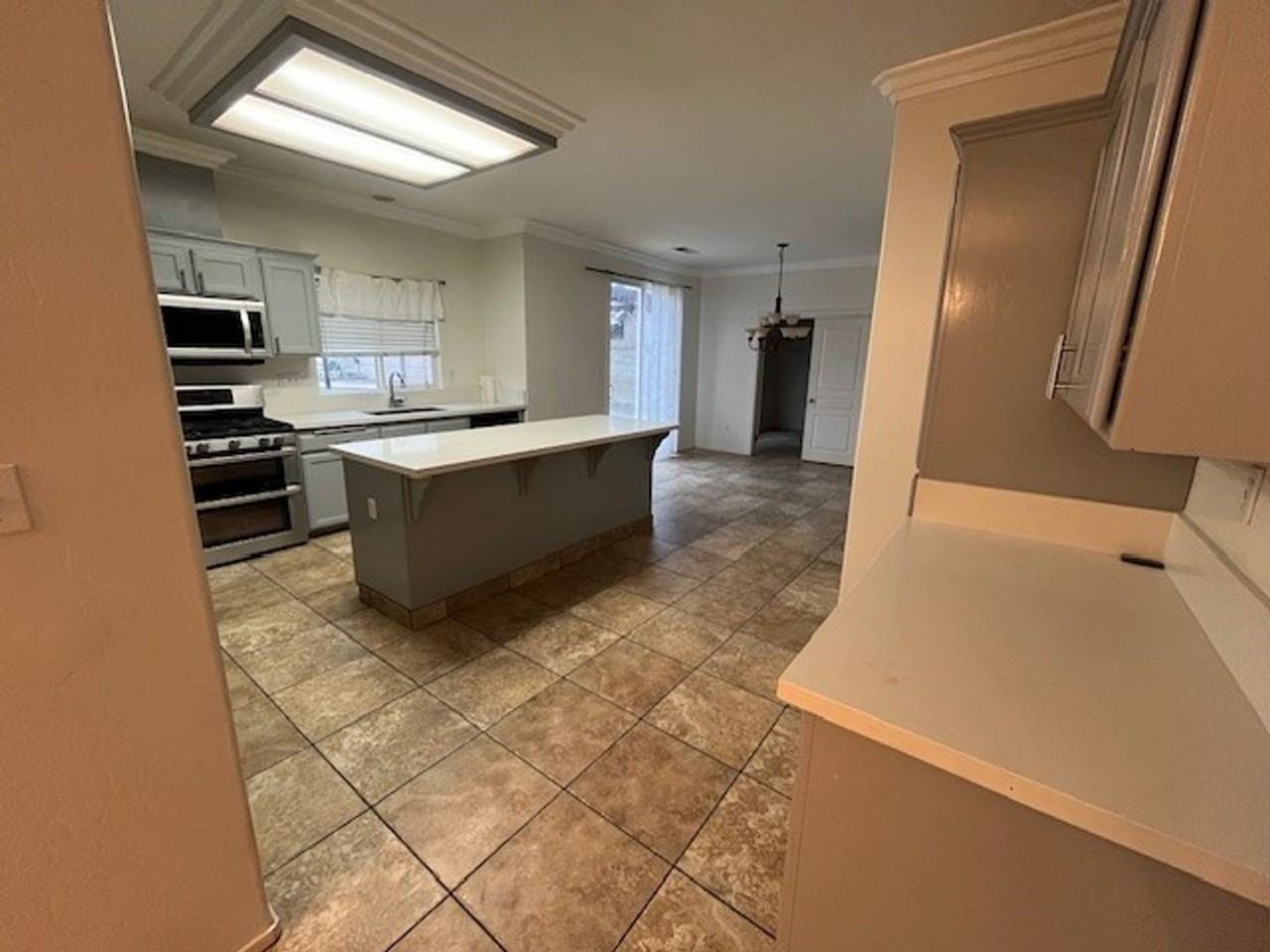 11515 Presidential Road - Photo 2 of 17