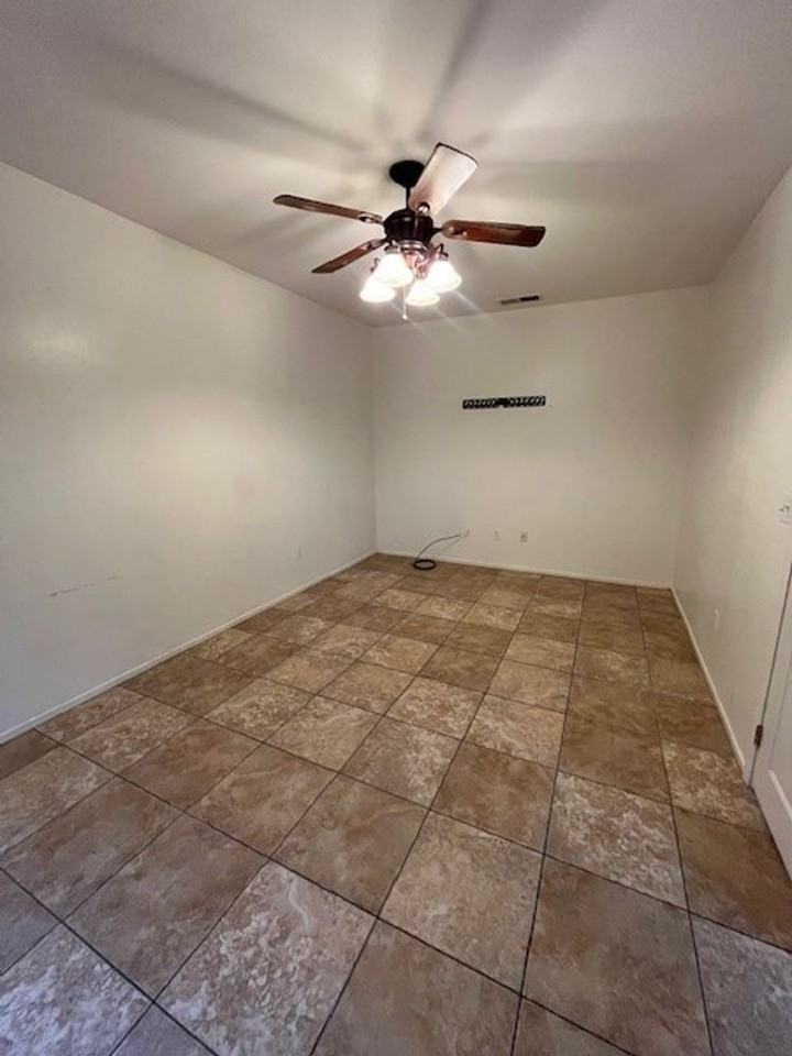 11515 Presidential Road - Photo 6 of 17