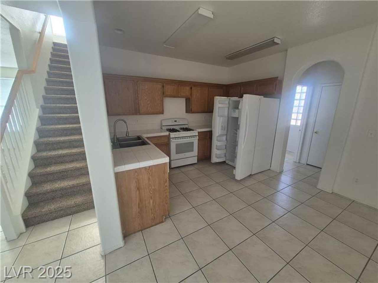 2712 Wooly Rose Avenue - Photo 3 of 8