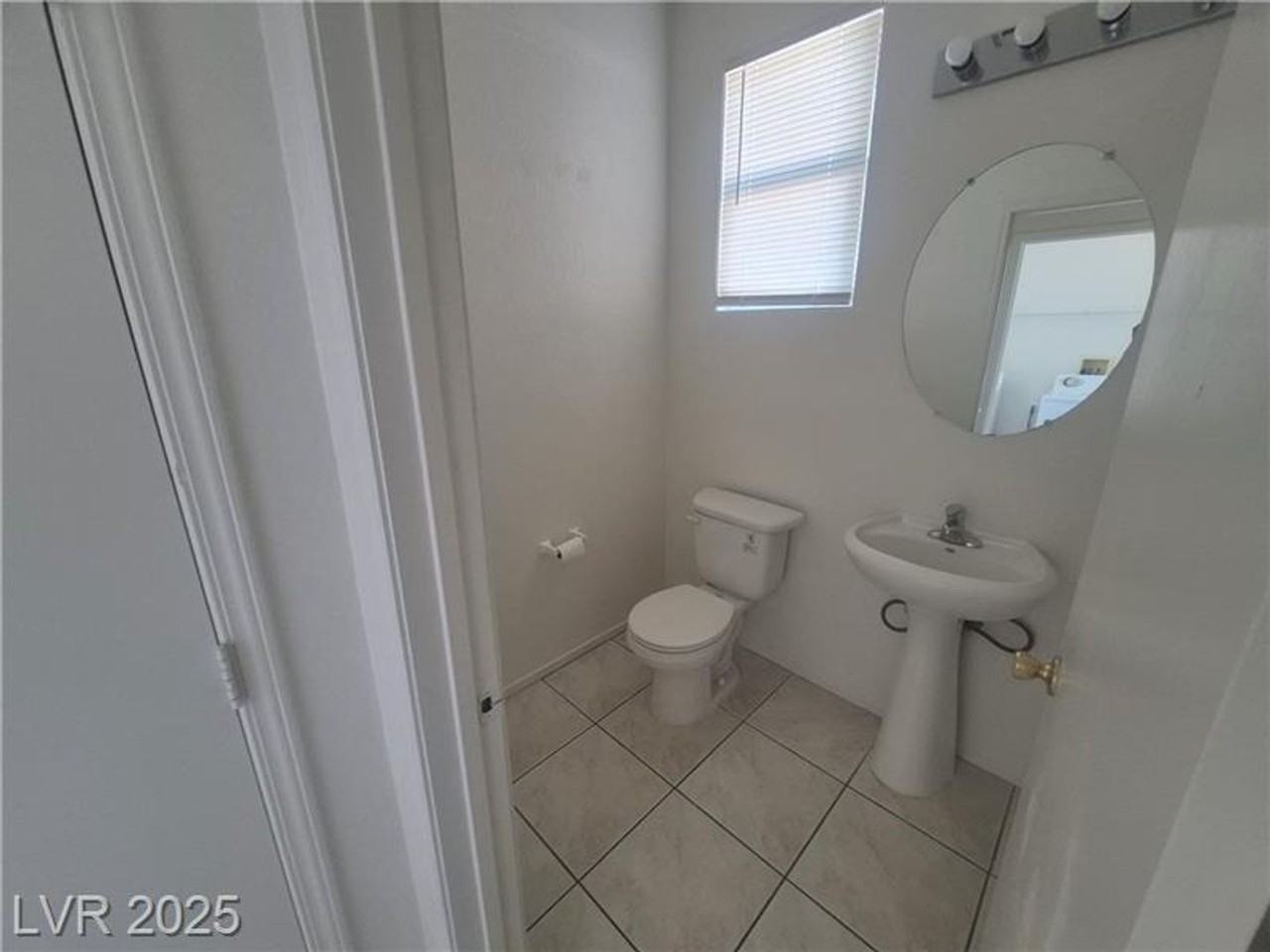 2712 Wooly Rose Avenue - Photo 4 of 8