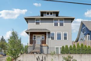 featured image of 3769 Southeast 49th Avenue