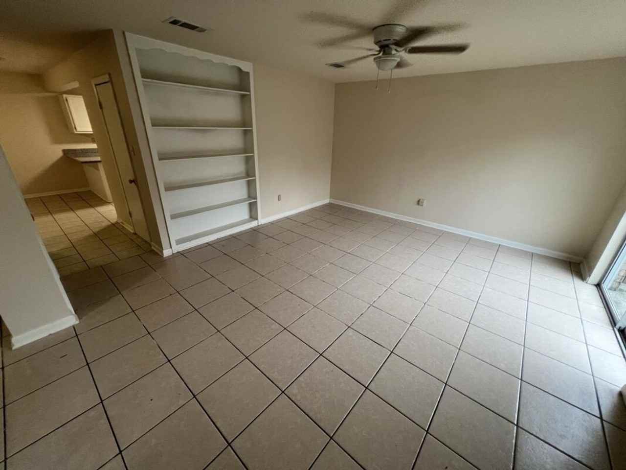 5268 Brightside View Drive - Photo 4 of 35