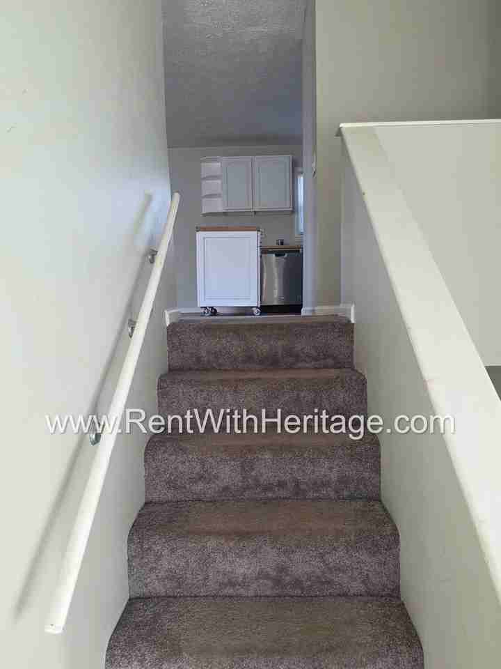 3990 North Quail Drive - Photo 5 of 32