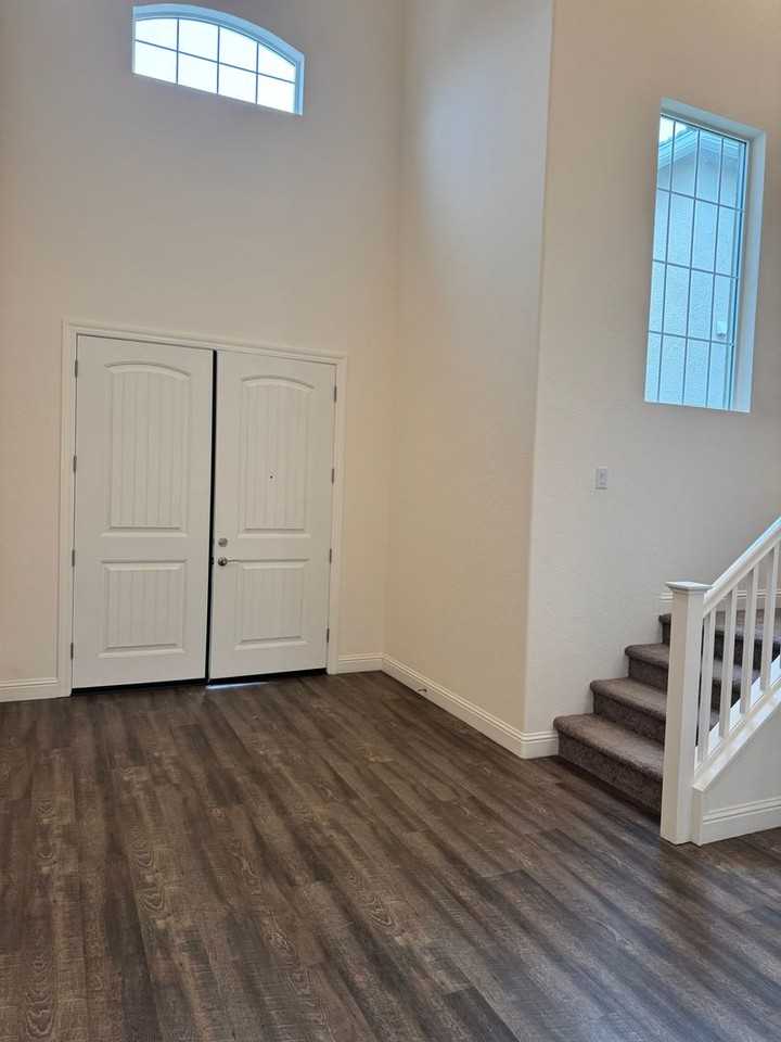 4402 W Langden Dr - Photo 3 of 35