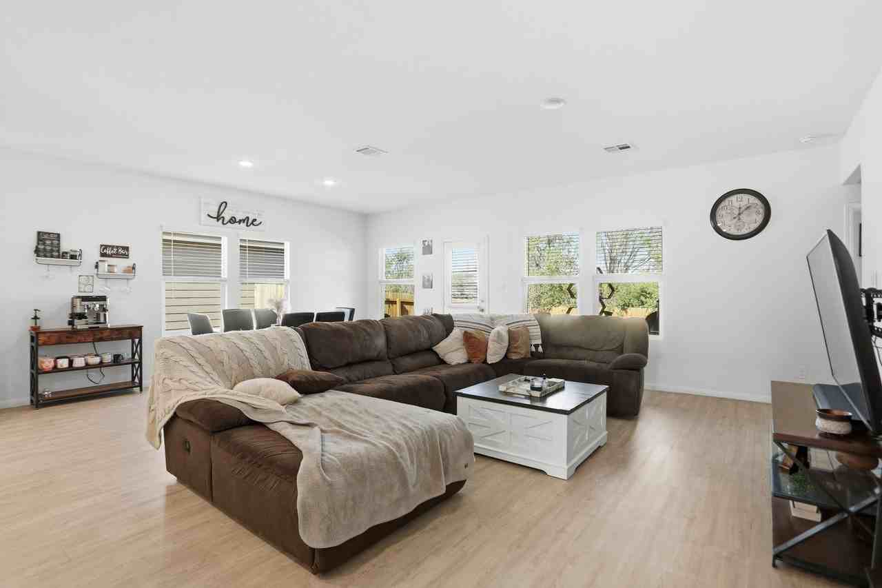 4935 Legacy Trail - Photo 7 of 26