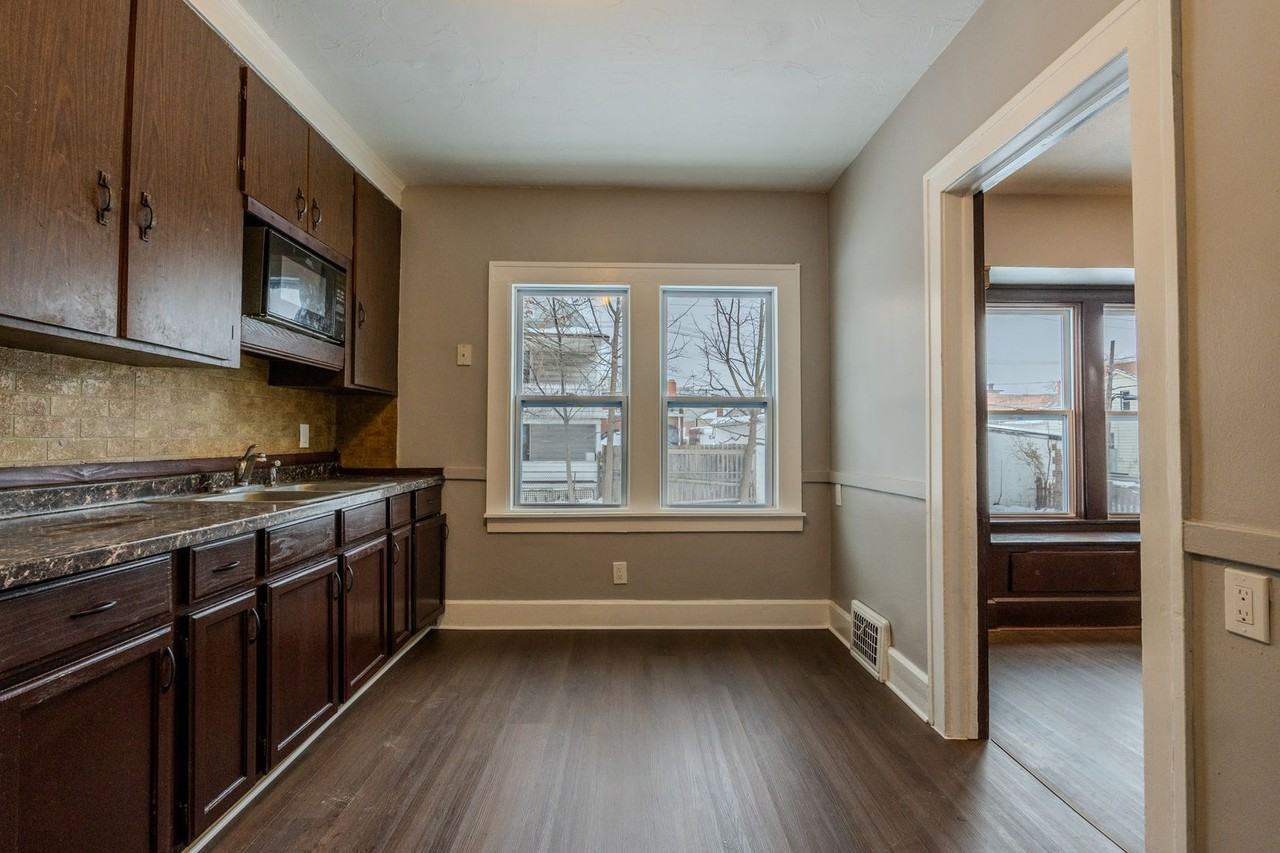 3394-3396 W 54th St - Photo 6 of 20