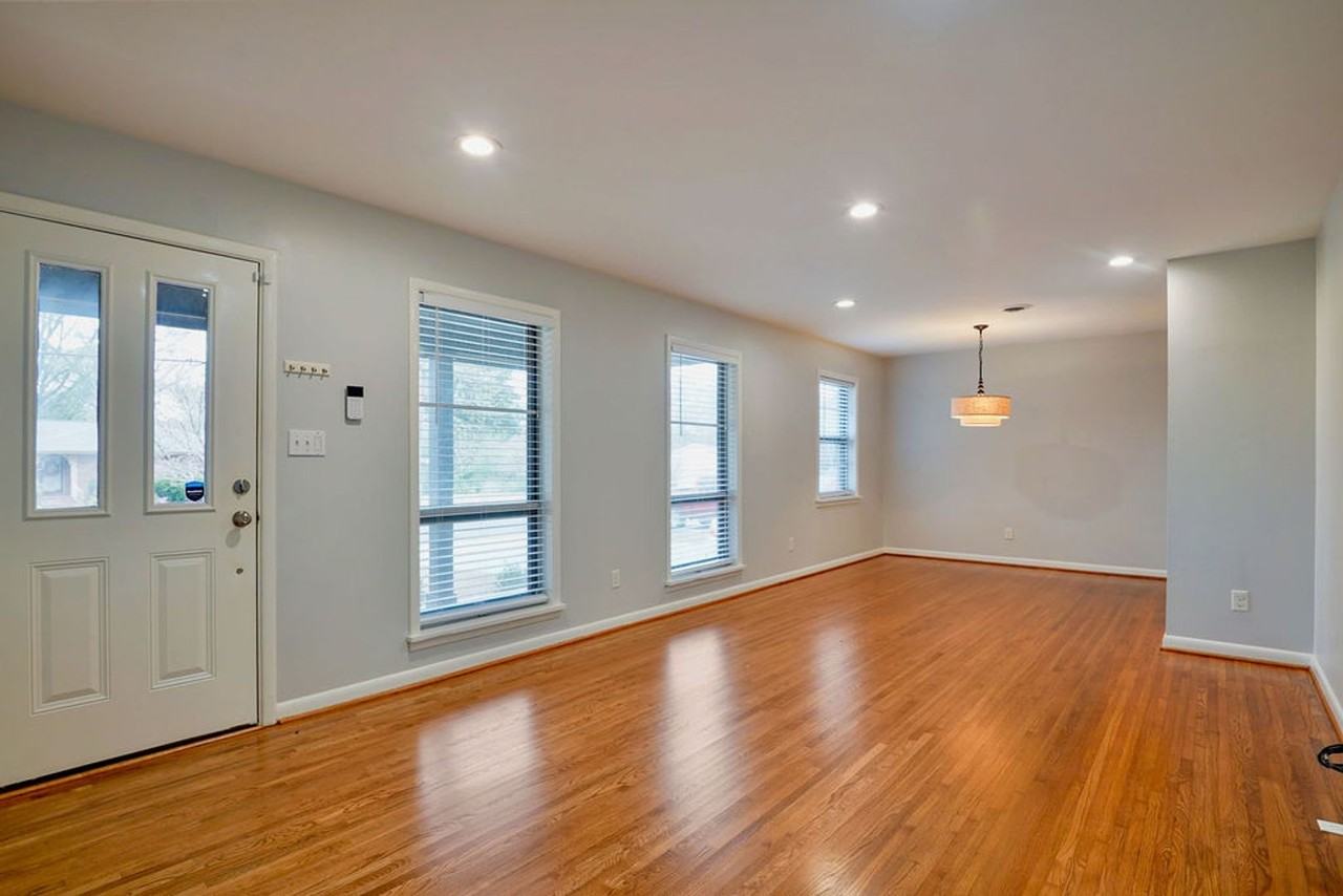 969 Oak Grove Road - Photo 7 of 23