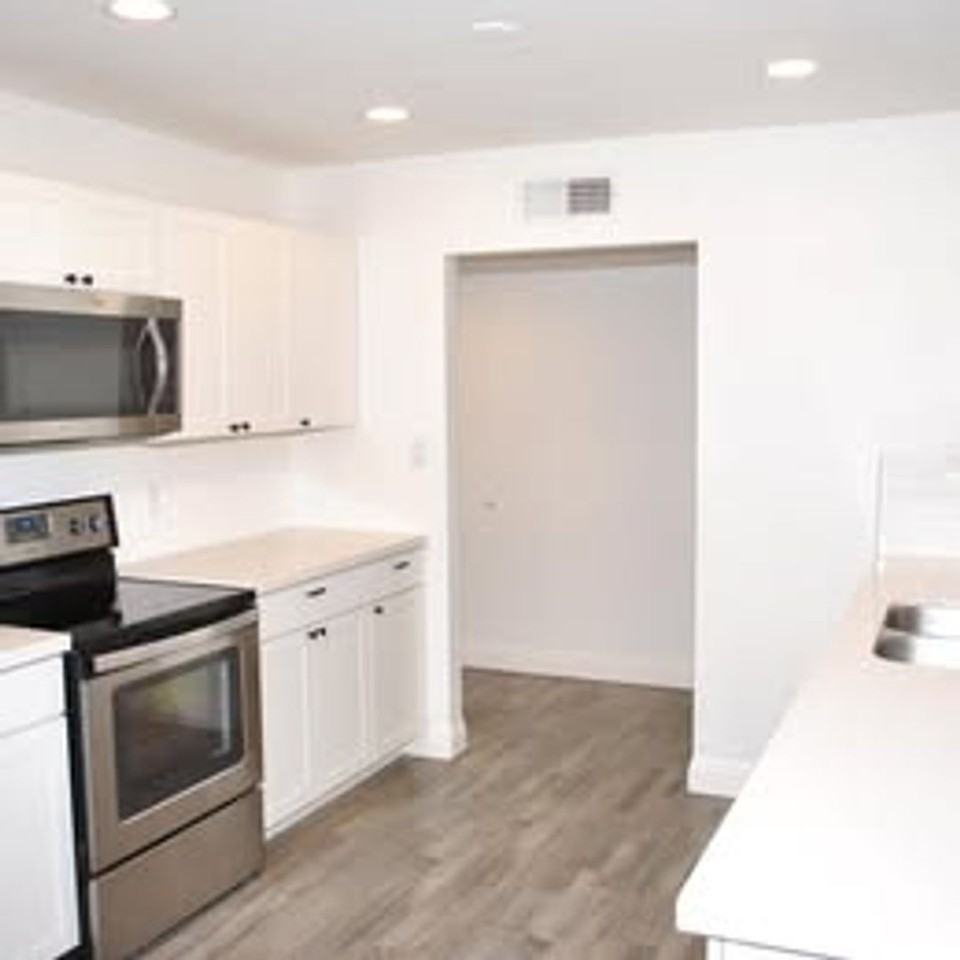 9022 North 18th Drive - Photo 2 of 17