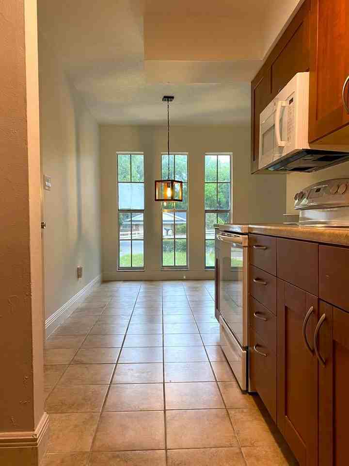 3046 Unkaterri Lane - Photo 6 of 31