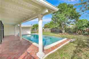 3225 Sw 94th Ave - Photo 1 of 1