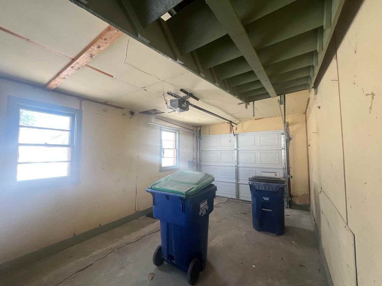 2102 Wegner Street - Photo 5 of 40