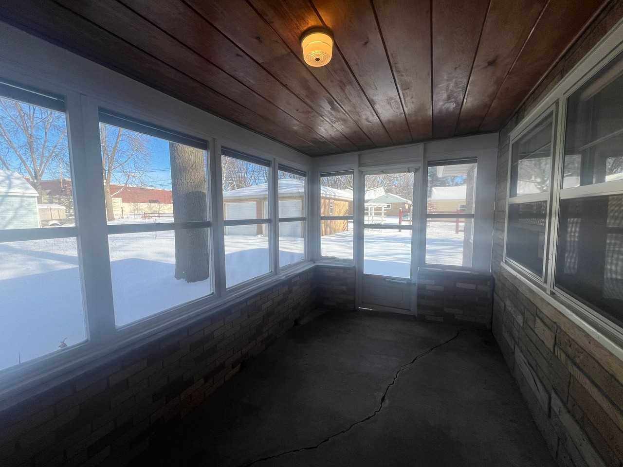 2102 Wegner Street - Photo 6 of 40