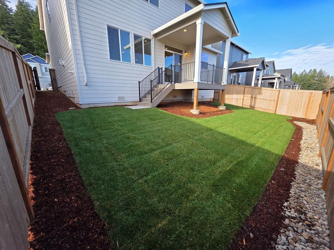 10476 Southeast Heritage Road - Photo 3 of 44