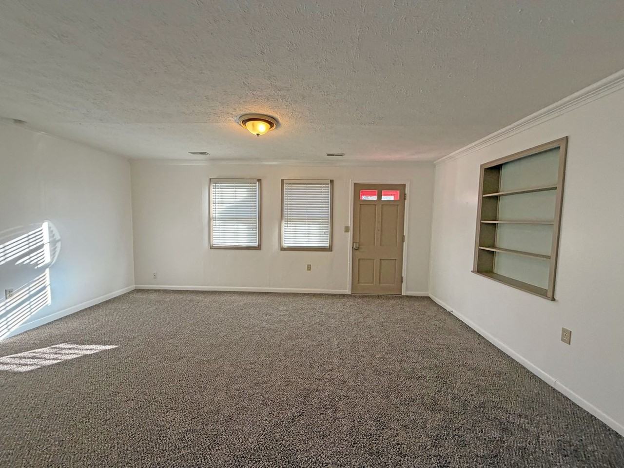 1951 South Virginia Avenue - Photo 6 of 20